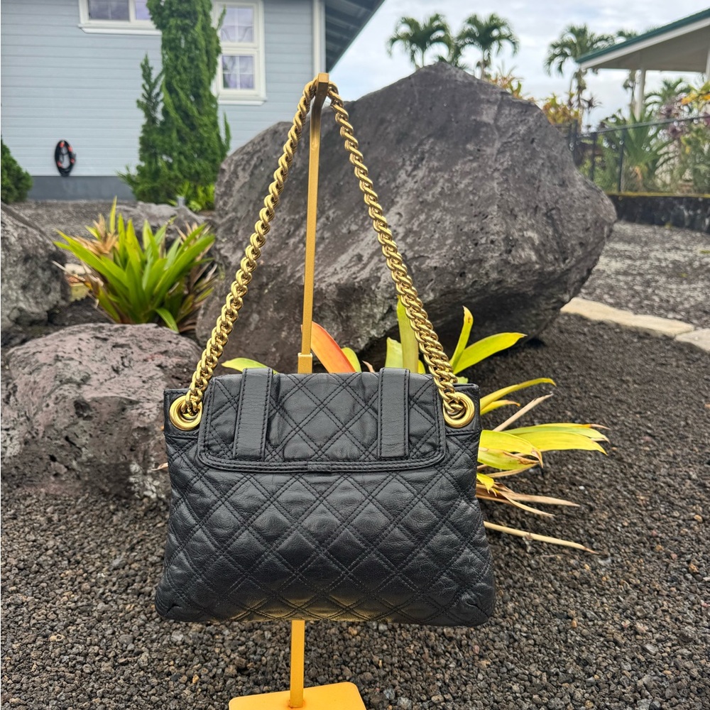 Marc Jacobs Made in Italy Black Quilted Leather Chain Shoulder Bag Gold Hardware - Picture 3 of 13